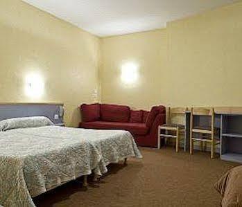 Hotel D'Italie Лурд Екстериор снимка