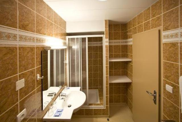 Hotel D'Italie Лурд Стая снимка